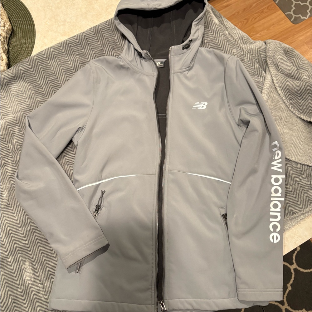 New Balance Light Gray Softshell Jacket - image 2